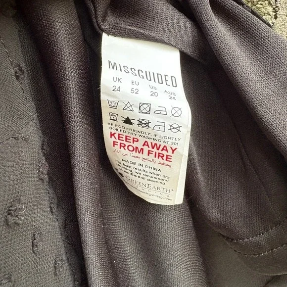 Missguided Plus Black Long Sleeve Swiss Dot Dress – US 20 – NWT - Picture 6 of 16